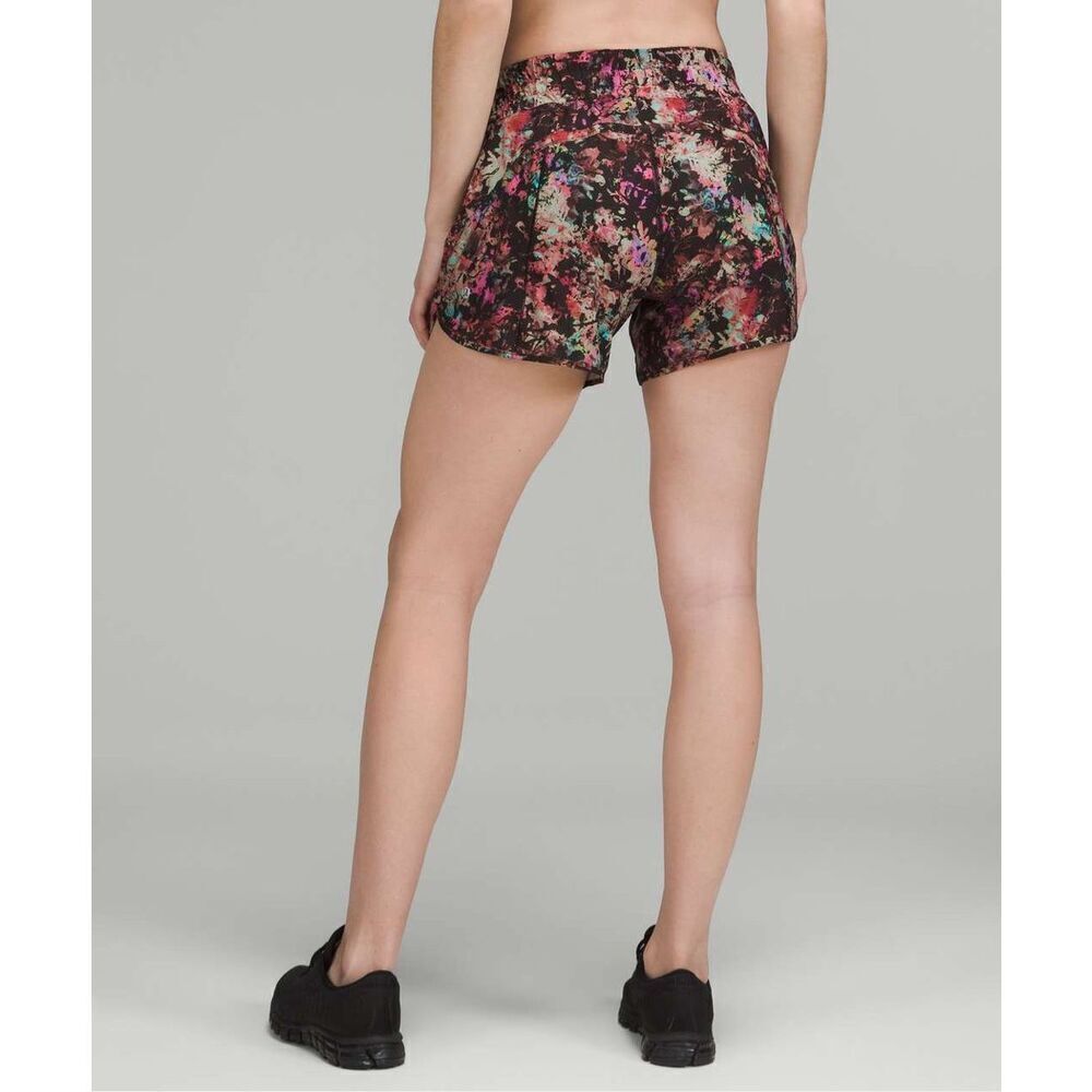 Lululemon Track That Mid-Rise Lined Short 5" in  Stencil Blossom Red Multi